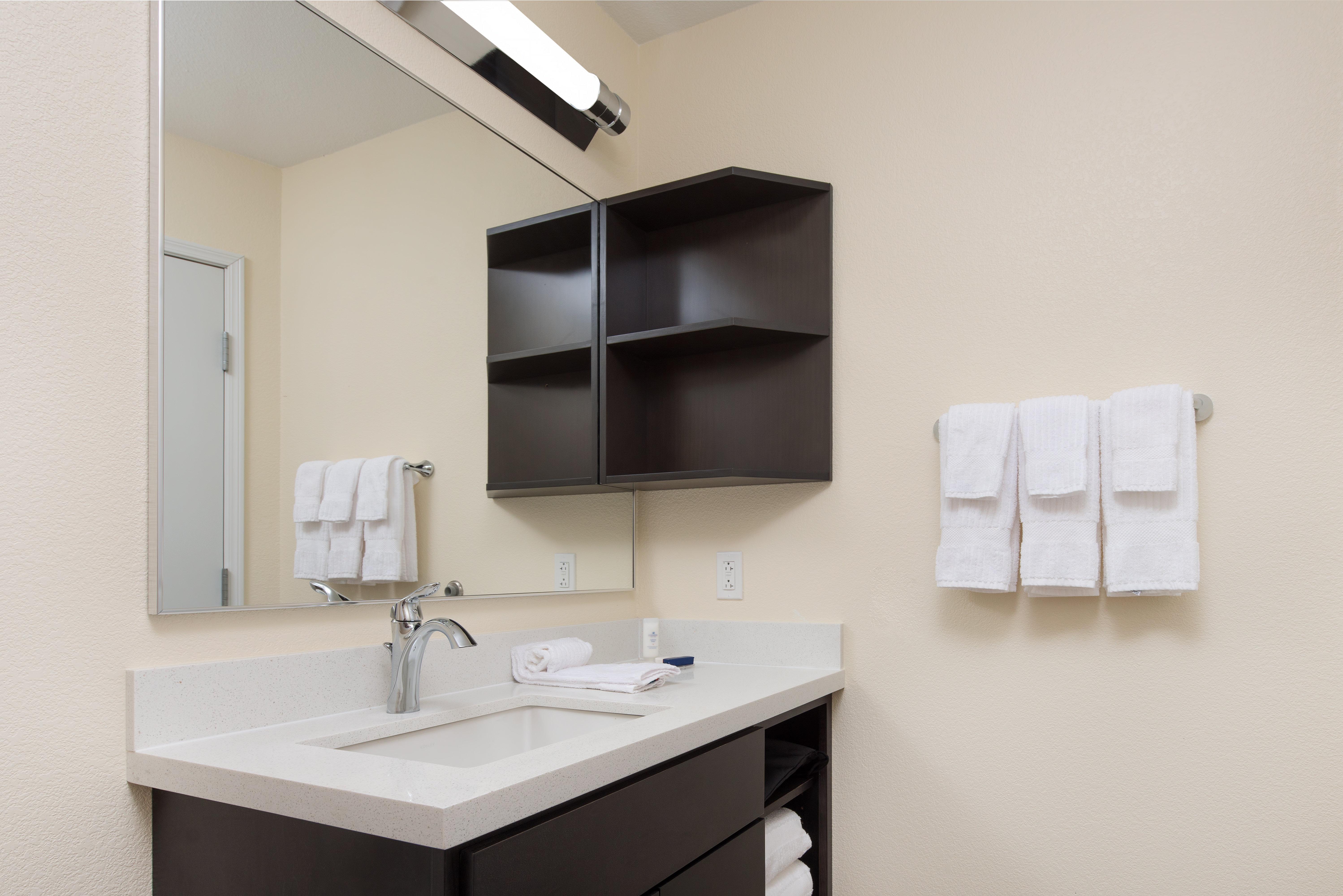Candlewood Suites Columbia Hwy 63 & I-70 By Ihg Zewnętrze zdjęcie